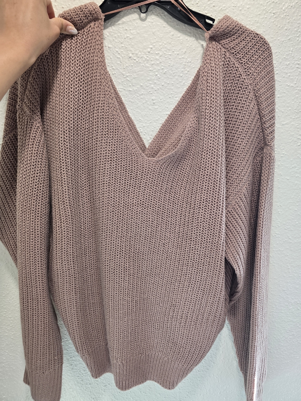 Fashion Nova Mauve V-Neck Chunky Knit Sweater
